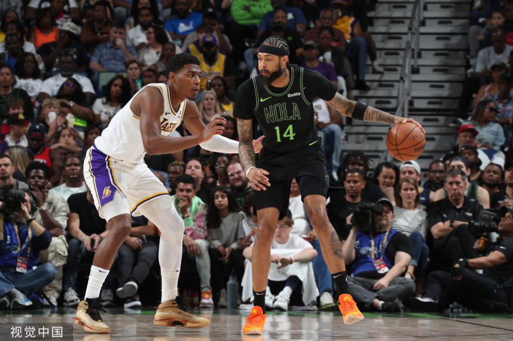 正成为一个 正成为一个